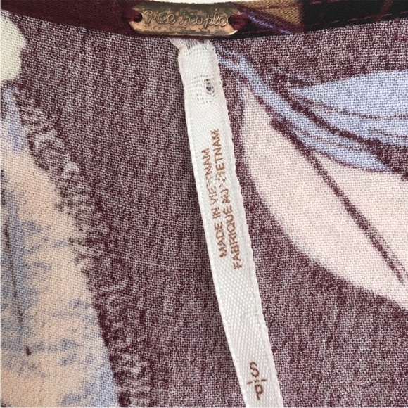 Free People Wine Floral Bella Tunic Sz S EUC - Picture 8 of 10